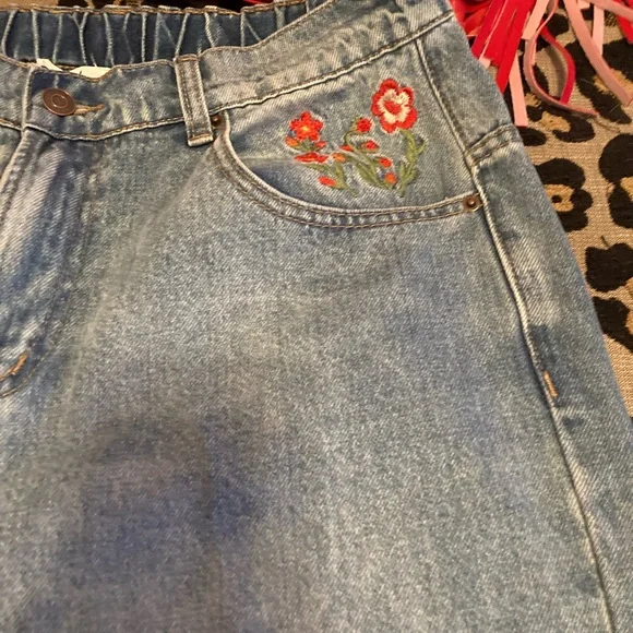 Oh Cropped Jeans Floral Embroidery Capri L - Picture 3 of 10
